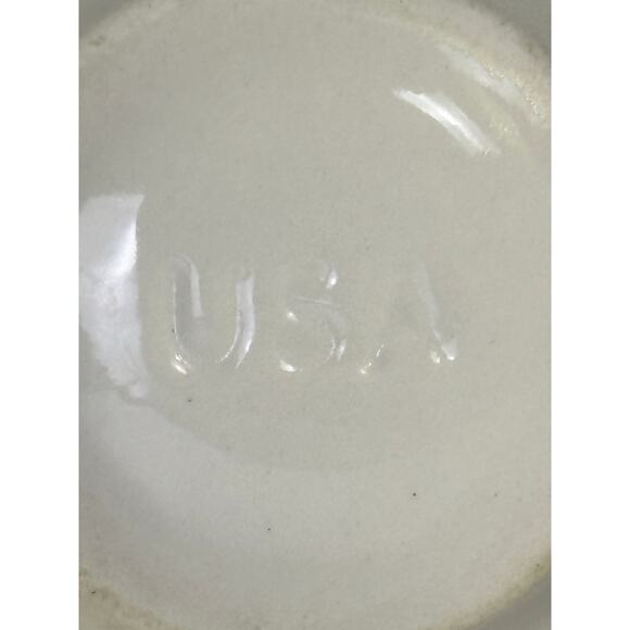 Mount Clemens Pottery 'Mildred' Vintage 1930's Cup and Saucer Set of 2-Excellent - Picture 8 of 8